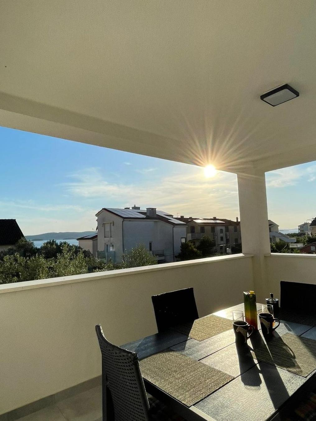 Stina Daire Biograd Na Moru Dış mekan fotoğraf