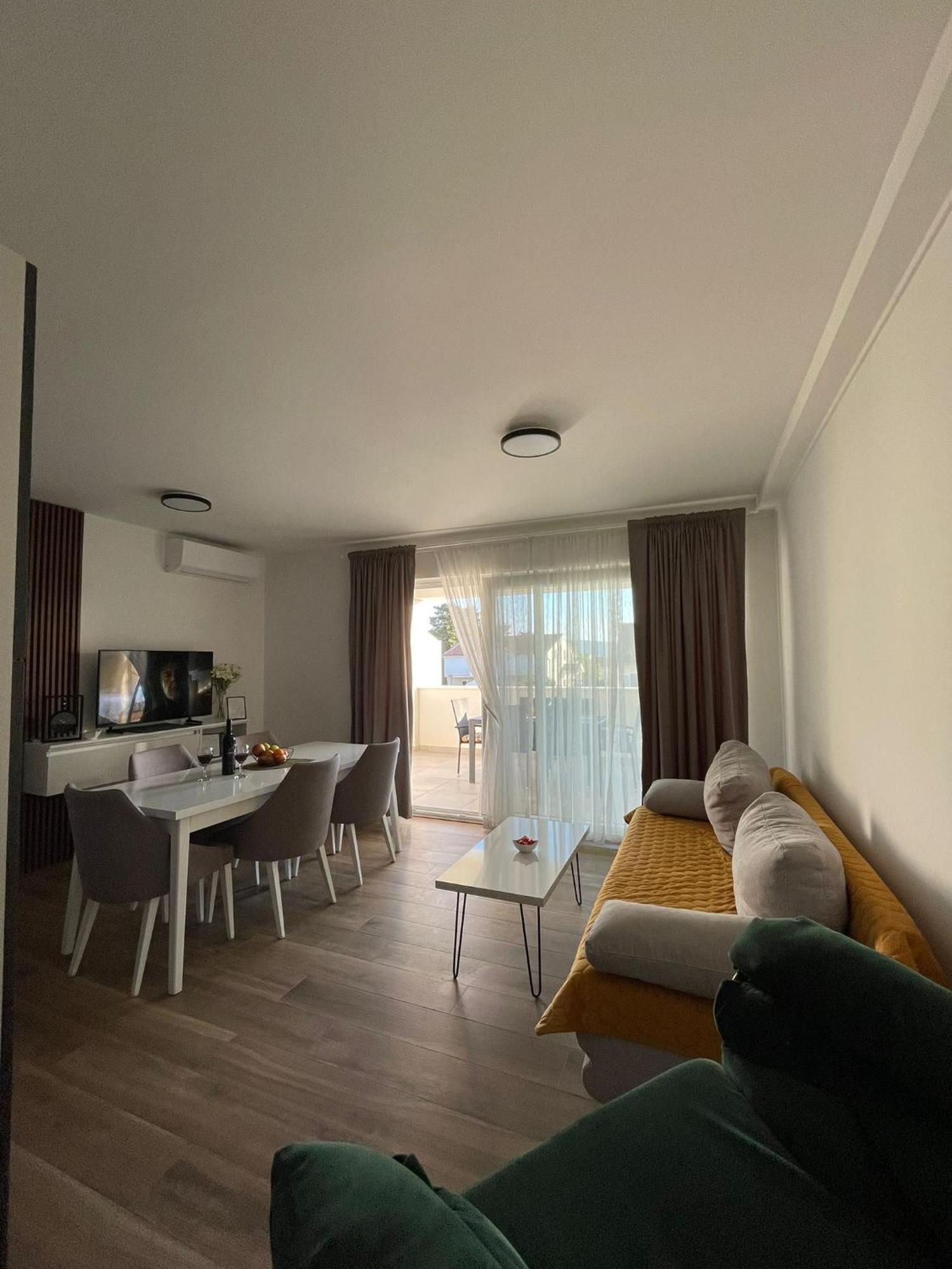 Stina Daire Biograd Na Moru Dış mekan fotoğraf